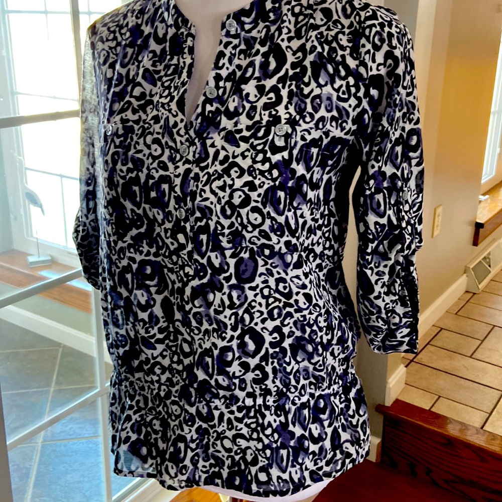 AT Loft Petite small 3/4 sleeve blouse